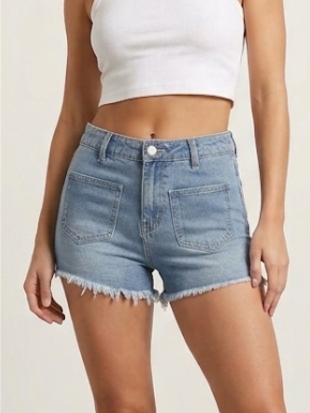 NWT Forever 21 Light Wash Denim Shorts Raw Distressed Hem Sz 25